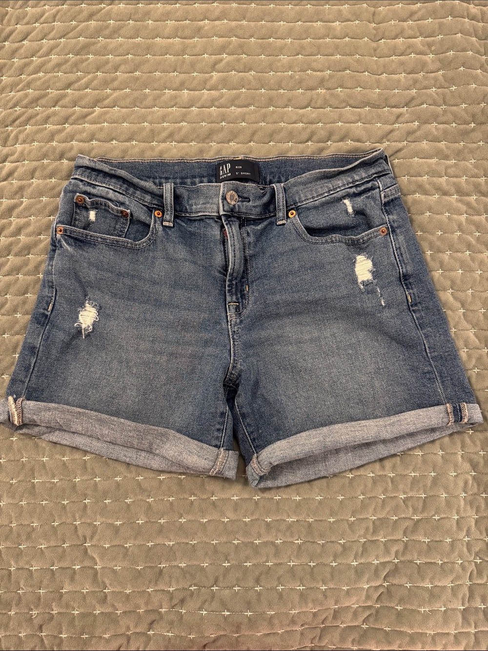 GAP Medium Blue Rolled-Cuff Women’s Denim Shorts